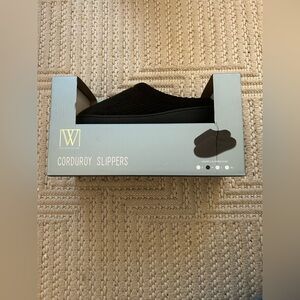 Wayland Square Unisex M (Women 9-10 Men 8-9) Black Comfy Corduroy Slippers NIB